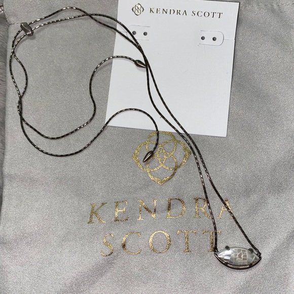 Kendra Scott necklace (discontinued) - Picture 4 of 4